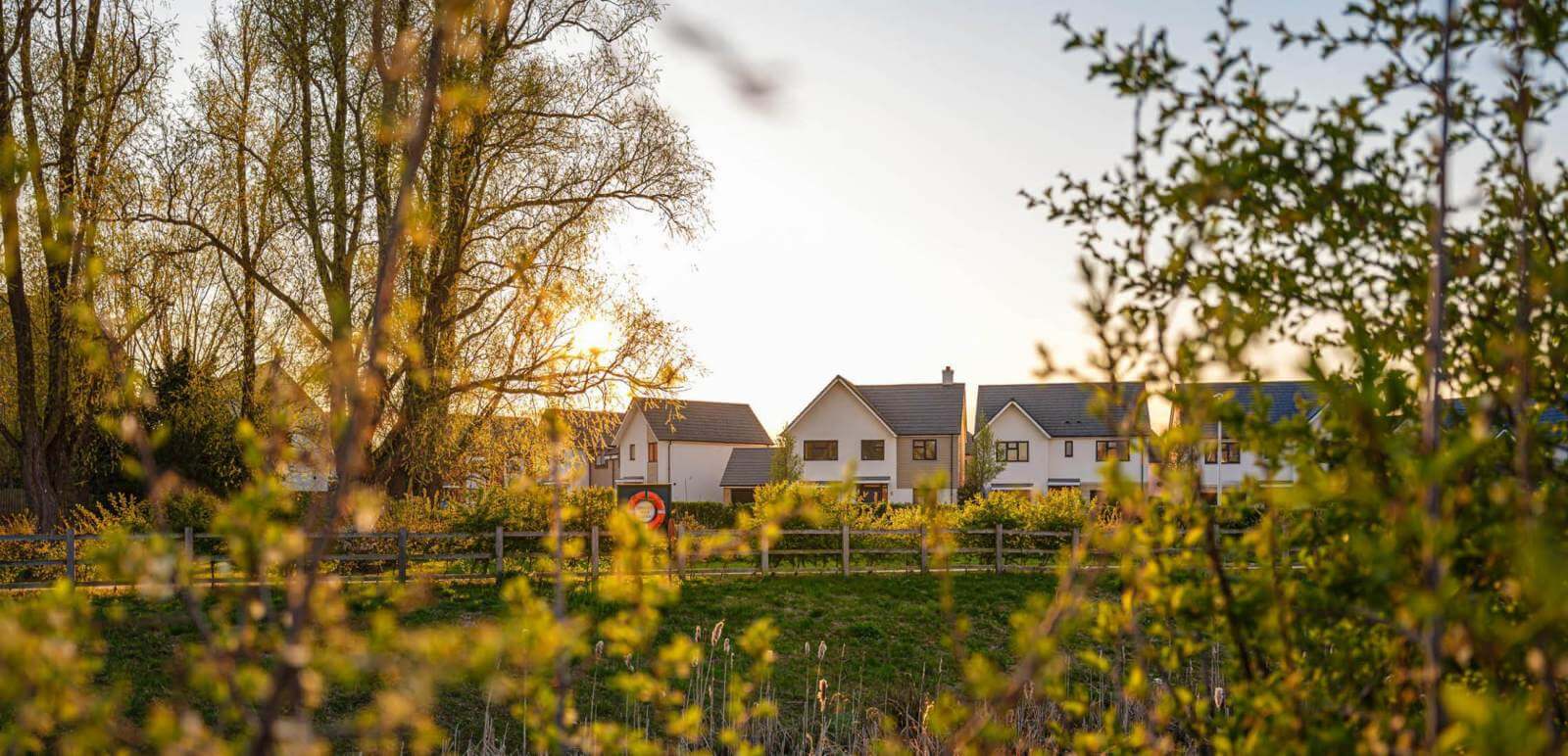 Top six reasons why Meon Vale is the perfect place to live image